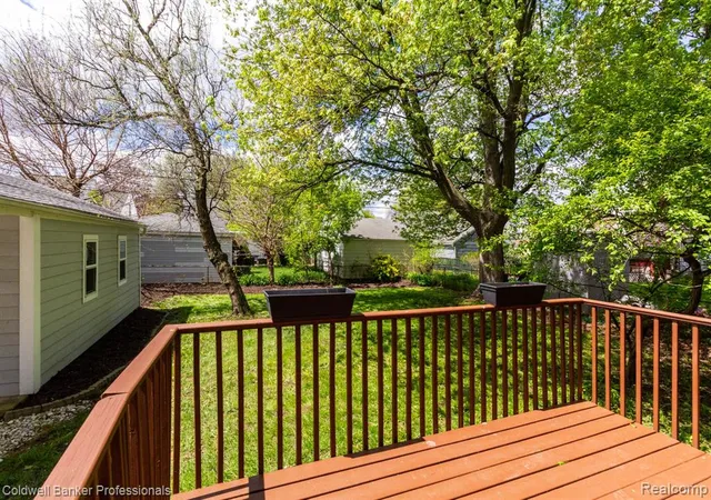52nd image of 829 N Dorchester Ave, Royal Oak, MI 48067 | MLS# 60988995