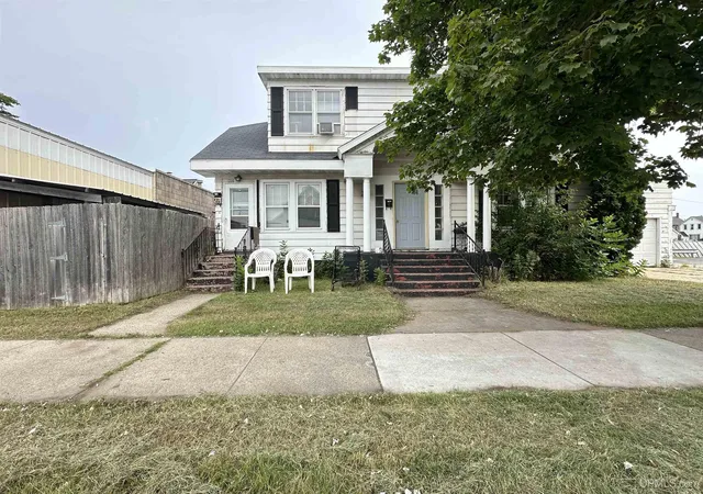 Photo 1 of Multi family home for sale at 1112 N 1st Avenue, Escanaba, MI 49829 | MLS# 50218284 | Listing updated on 2026-09-09