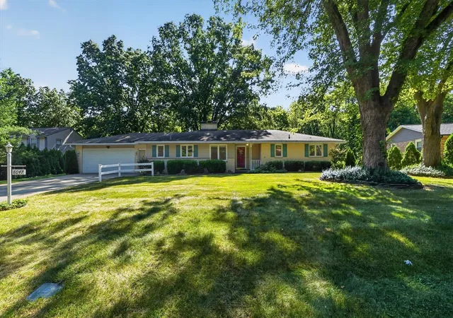 Photo 3 of Sale Pending at 8047 Oak Hl Dr, Kalamazoo, MI 49009 | MLS# 70549015 | Listing updated on 2026-09-08