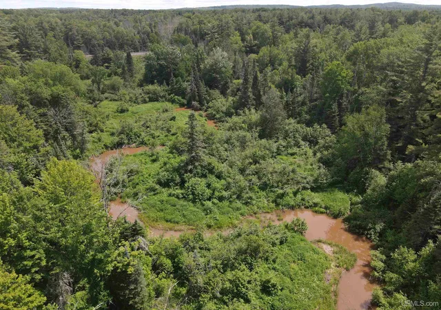 Homes for sale in Bruce Crossing, MI | 15545 Hwy 45 Hwy, Bruce Crossing, MI 49912 | MLS# 50211208
