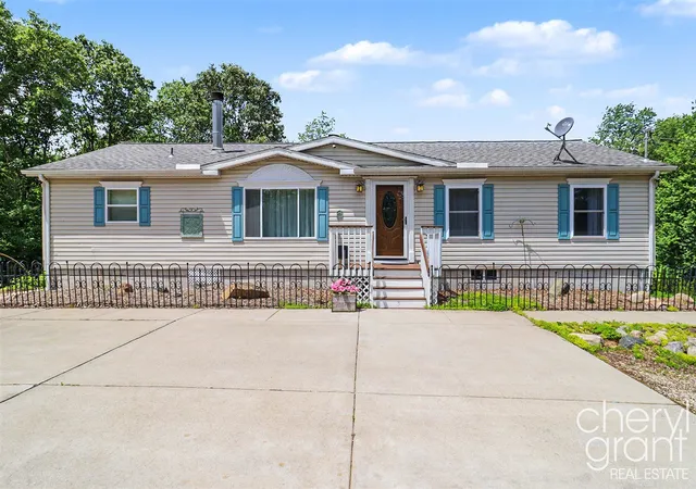 Homes for sale in Morley, MI | 4103 170th Ave, Morley, MI 49336 | MLS# 70539874