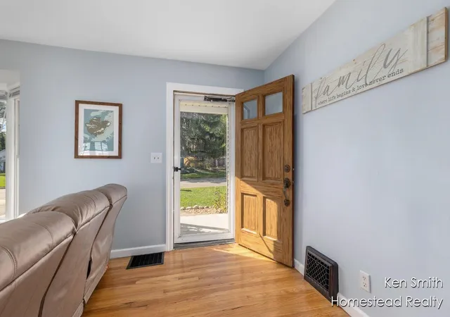Photo 3 of Sale Pending at 2440 Cherrywood Ct, Wyoming, MI 49519 | MLS# 70498653 | Listing updated on 2025-10-23