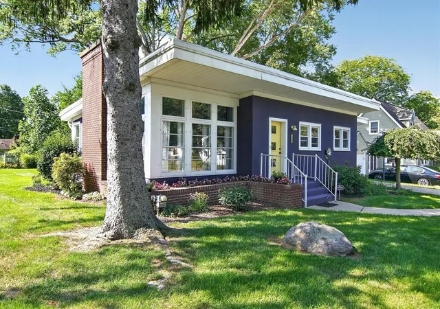 Photo 4 of Single family home for sale at 505 North Dr, Marshall, MI 49068 | MLS# 70553925 | Listing updated on 2026-09-15