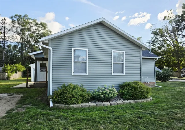Photo 2 of Sale Pending at 363 Garfield St, Otsego, MI 49078 | MLS# 70555517 | Listing updated on 2026-09-18