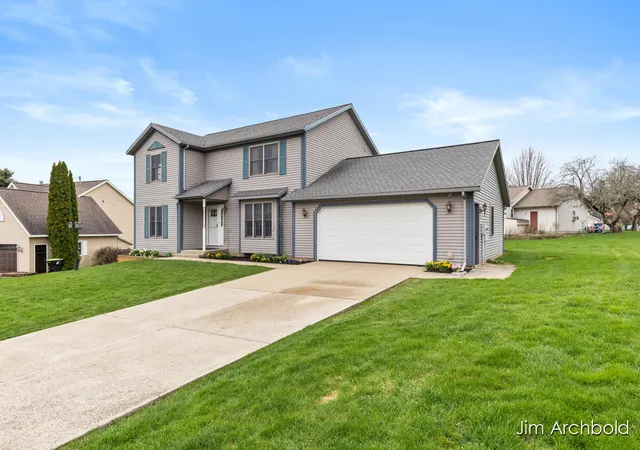 Homes for sale in Grand Rapids, MI | 2927 Valley Ave, Grand Rapids, MI 49544 | MLS# 70525155