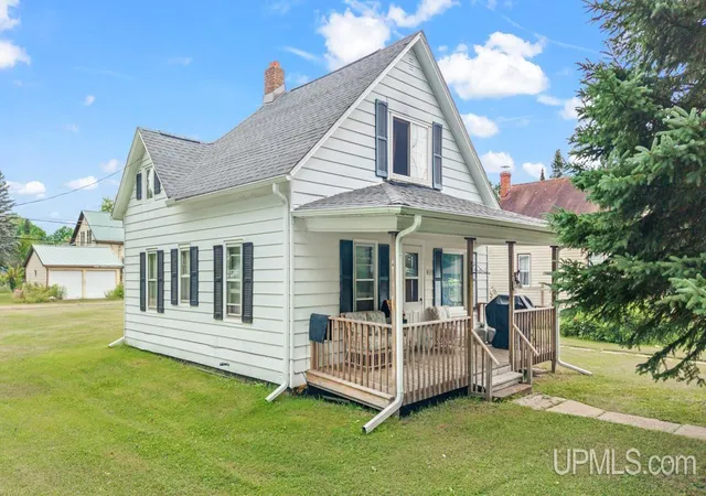 1st image of 607 Tobin Ave, Channing, MI 49815 | MLS# 50217978