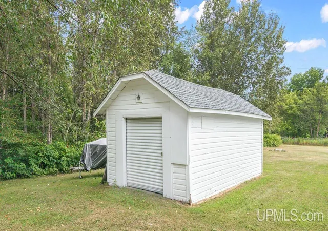 26th image of 607 Tobin Ave, Channing, MI 49815 | MLS# 50217978