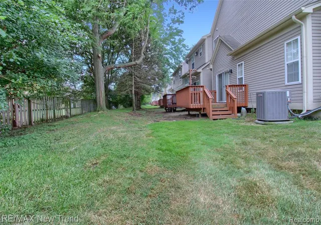 Photo 31 of Condo for sale at 38222 Saratoga Cir, Farmington Hills, MI 48331 | MLS# 61021066 | Listing updated on 2026-08-14