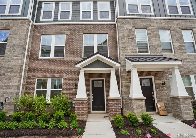 Homes for sale in Novi, MI | 25421 Orwell St, Novi, MI 48375 | MLS# 60995083