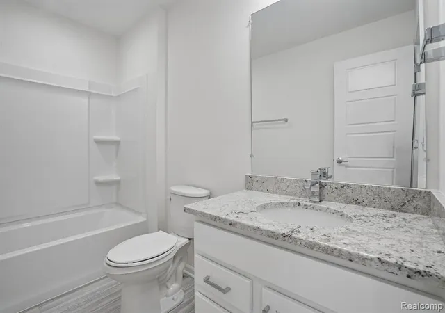 Listing Photo 2 - Condo for sale in building located at 25421 Orwell St, Novi, MI 48375 - Unit #