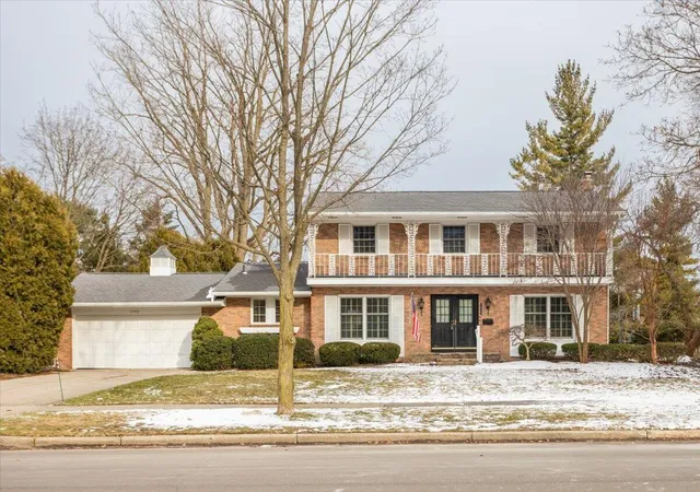 Photo 1 of Sale Pending at 1440 Edgewood Ave, Grand Rapids, MI 49506 | MLS# 70517438 | Listing updated on 2026-04-03