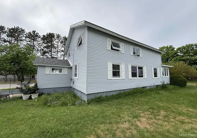 Homes for sale in Newberry, MI | 321 W Mcmillan Ave, Newberry, MI 49868 | MLS# 50210719