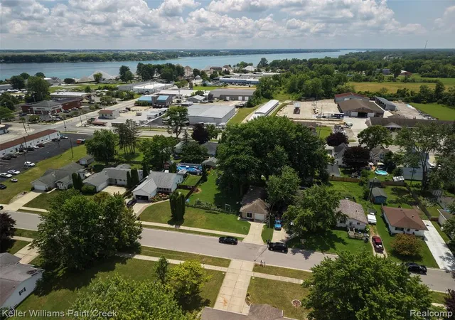 Homes for sale in Marine City, MI | 606 Scott St, Marine City, MI 48039 | MLS# 61009919