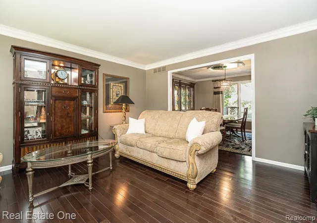 Photo 5 of Single Family Residence at 44105 Dunham Ct, Clinton Township, MI 48038 | MLS# 60997321 | | Sold on 2026-06-30