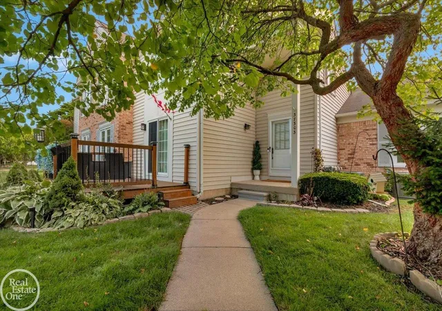 Photo 3 of Condo for sale at 37303 Stonegate Cir, Clinton Township, MI 48036 | MLS# 50220002 | Listing updated on 2026-09-11