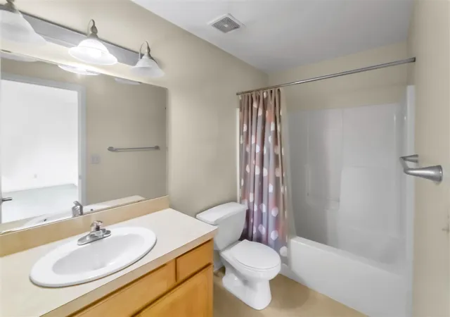2nd image of 8450 N Ctr Park Dr, Byron Center, MI 49315