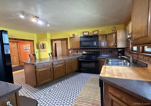 Photo 3 of Single family home for sale at 106 Iron St, Hurley, WI 54534 | MLS# 50207838 | Listing updated on 2026-07-22