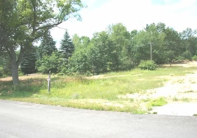 2nd image of 1415 Acre Westlawn Street, Harrison, MI 48625 | MLS# 41039668