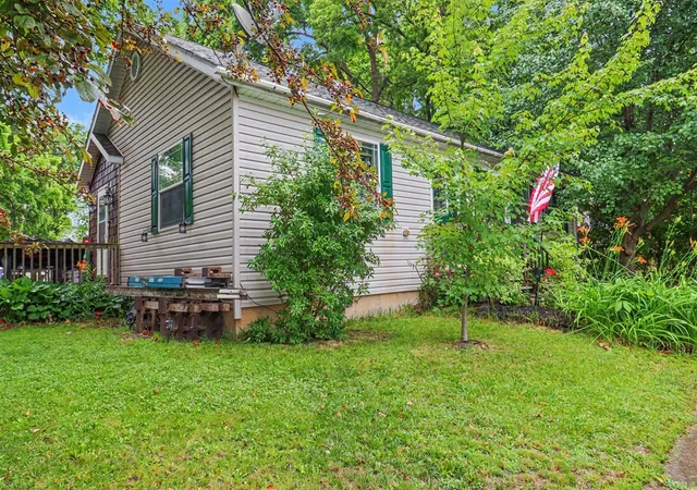 Homes for sale in Fremont, MI | 224 S Division Ave, Fremont, MI 49412 | MLS# 70542210