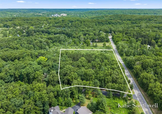 4th image of 13569 Missy'S Wy, Lowell, MI 49331 | MLS# 70540673