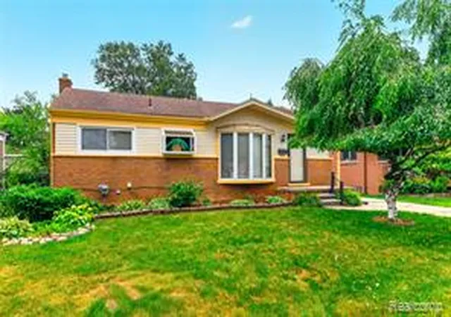 Homes for sale in Westland, MI | 32039 Avondale St, Westland, MI 48186 | MLS# 61009640