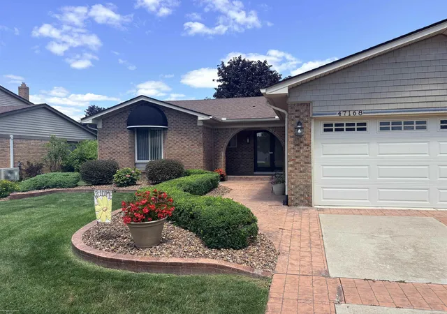 Photo 1 of Sale Pending at 47168 Blueridge Dr, Macomb, MI 48044 | MLS# 50216248 | Listing updated on 2026-08-17