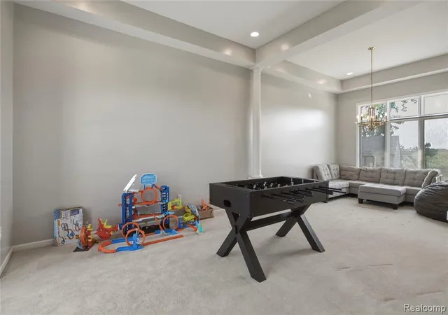 Photo 3 of Single family home for sale at 685 Ave De Lafayette, Monroe, MI 48162 3545 | MLS# 61025656 | Listing updated on 2026-09-10