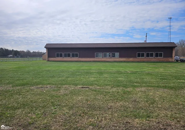 Homes for sale in Burt, MI | 2360 E Burt Rd, Burt, MI 48417 | MLS# 50207325