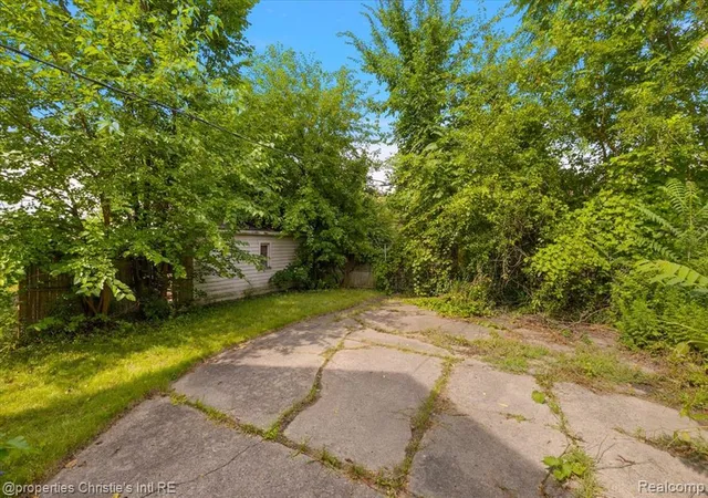 Homes for sale in Detroit, MI | 13123 Monica St, Detroit, MI 48238 | MLS# 60923231
