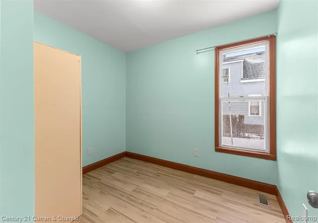 5th image of 4621 Junction St, Detroit, MI 48210 | MLS# 60983872