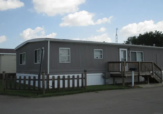 Photo 1 of Condo for sale at 43310 Summit St, Harrison Township, MI 48045 | MLS# 50218516 | Listing updated on 2026-08-14