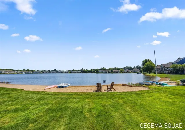 Photo 2 of Single family home for sale at 13066 Blueberry Ln, Holland, MI 49424 | MLS# 70554260 | Listing updated on 2026-08-25