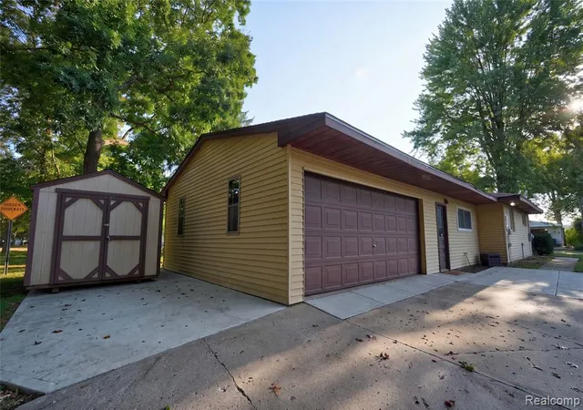Photo 3 of Single family home for sale at 6220 Wertz, Davisburg, MI 48350 | MLS# 61023224 | Listing updated on 2026-09-05