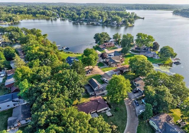 Photo 5 of Single family home for sale at 6220 Wertz, Davisburg, MI 48350 | MLS# 61023224 | Listing updated on 2026-09-05