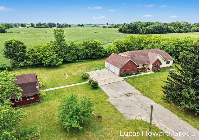 Homes for sale in Trufant, MI | 11381 W Briggs Rd, Trufant, MI 49347 | MLS# 70538761