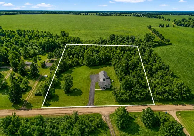 Homes for sale in Otsego, MI | 232 23rd St, Otsego, MI 49078 | MLS# 70519540