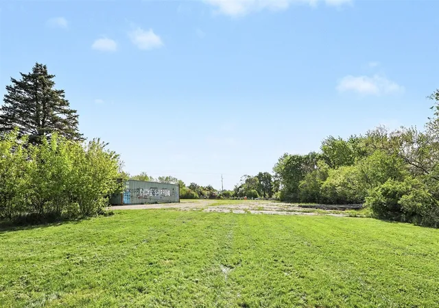5th image of 1900 Gerda St, Grand Rapids, MI 49508 | MLS# 70531534