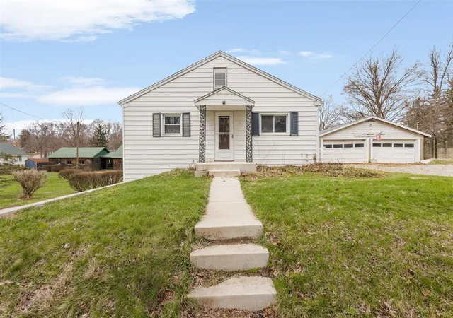Single family home for sale at 204 Terre Coupe St, Buchanan, MI 49107-1030 | MLS# 70553632