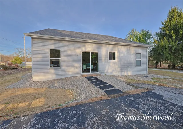 4th image of 12315 Podunk Ave, Greenville, MI 48838 | MLS# 70524023