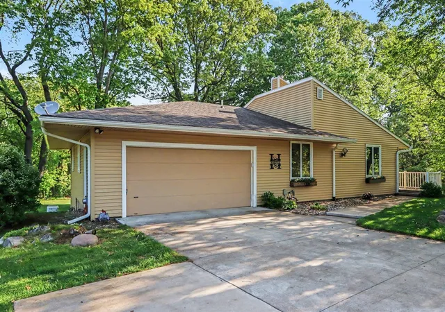 Homes for sale in Plainwell, MI | 38 Clubhouse Ct, Plainwell, MI 49080 | MLS# 70535140