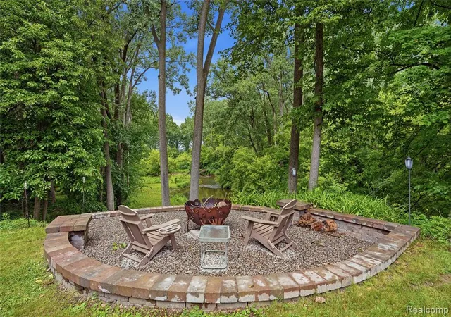 Photo 3 of Single Family Residence at 68345 Romeo Plank Rd, Ray, MI 48096 | MLS# 61003810 | | Sold on 2026-07-10