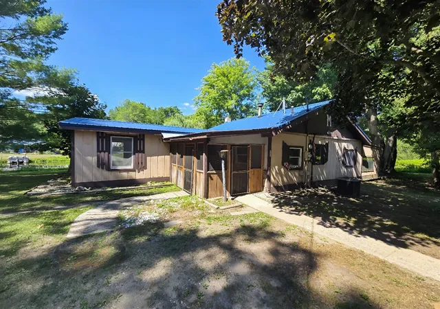 1st image of 17923 2nd St, Barryton, MI 49305 | MLS# 70549863