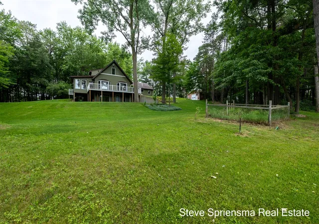 Homes for sale in Allendale, MI | 11774 84th Ave, Allendale, MI 49401 | MLS# 70543742