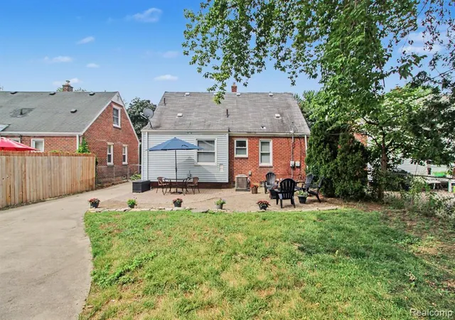 25th image of 2912 N Wilson Ave, Royal Oak, MI 48073 | MLS# 61021882