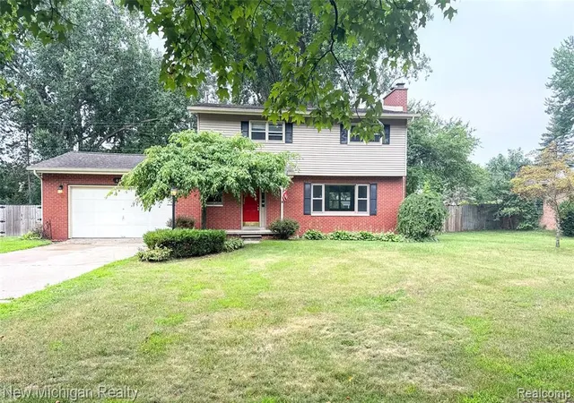 1st image of 4609 W Wackerly St, Midland, MI 48640 | MLS# 60974667