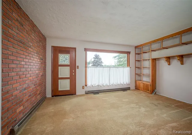 Photo 4 of Single family home for sale at 8728 Rynn Rd, Avoca, MI 48006 4106 | MLS# 61025049 | Listing updated on 2026-09-08