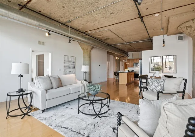 4th image of 315 2Nd St #309, Ann Arbor, MI 48103 | MLS# 70543617
