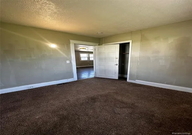 15th image of 2500 Salt St, Saginaw, MI 48602 | MLS# 60399282