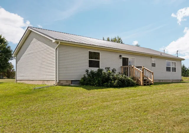 4th image of 8484 Zue Rd, Buckley, MI 49620 | MLS# 80072574