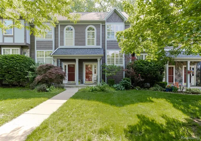 Homes for sale in Ann Arbor, MI | 234 Lyn Anne Ct, Ann Arbor, MI 48103 | MLS# 61000883